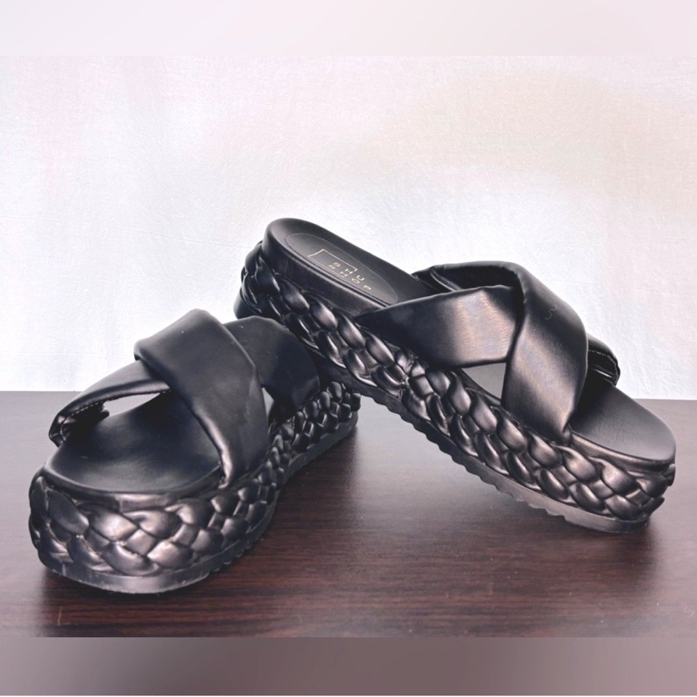 Shu Shop Kimora Platform Slide in Black, Sz 11 EU 41